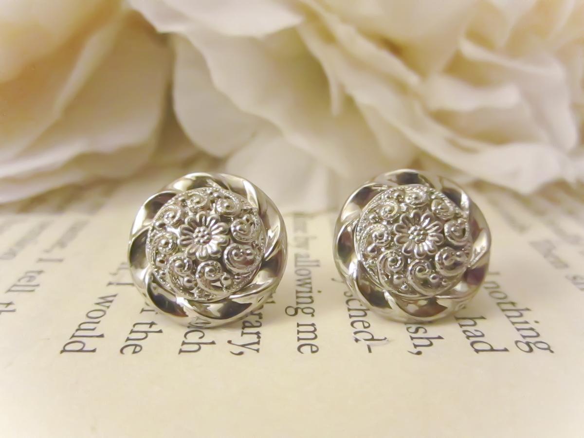 Vintage Button Earrings, Silver Flower Earrings, Silver Studs, Floral Earrings, Bridesmaid Earrings, , Spring Wedding